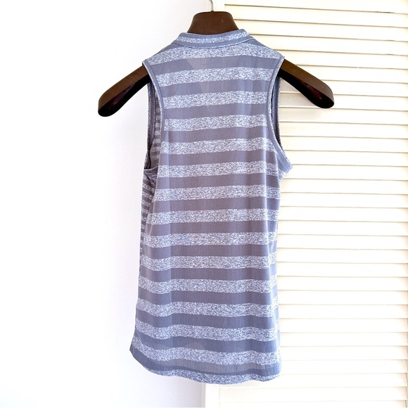 NEW♥️NIKE ZONAL COOLING POLO TANK TOP SHIRT GRAY STRIPED SLEEVELESS GOLF TENNIS - Picture 2 of 5